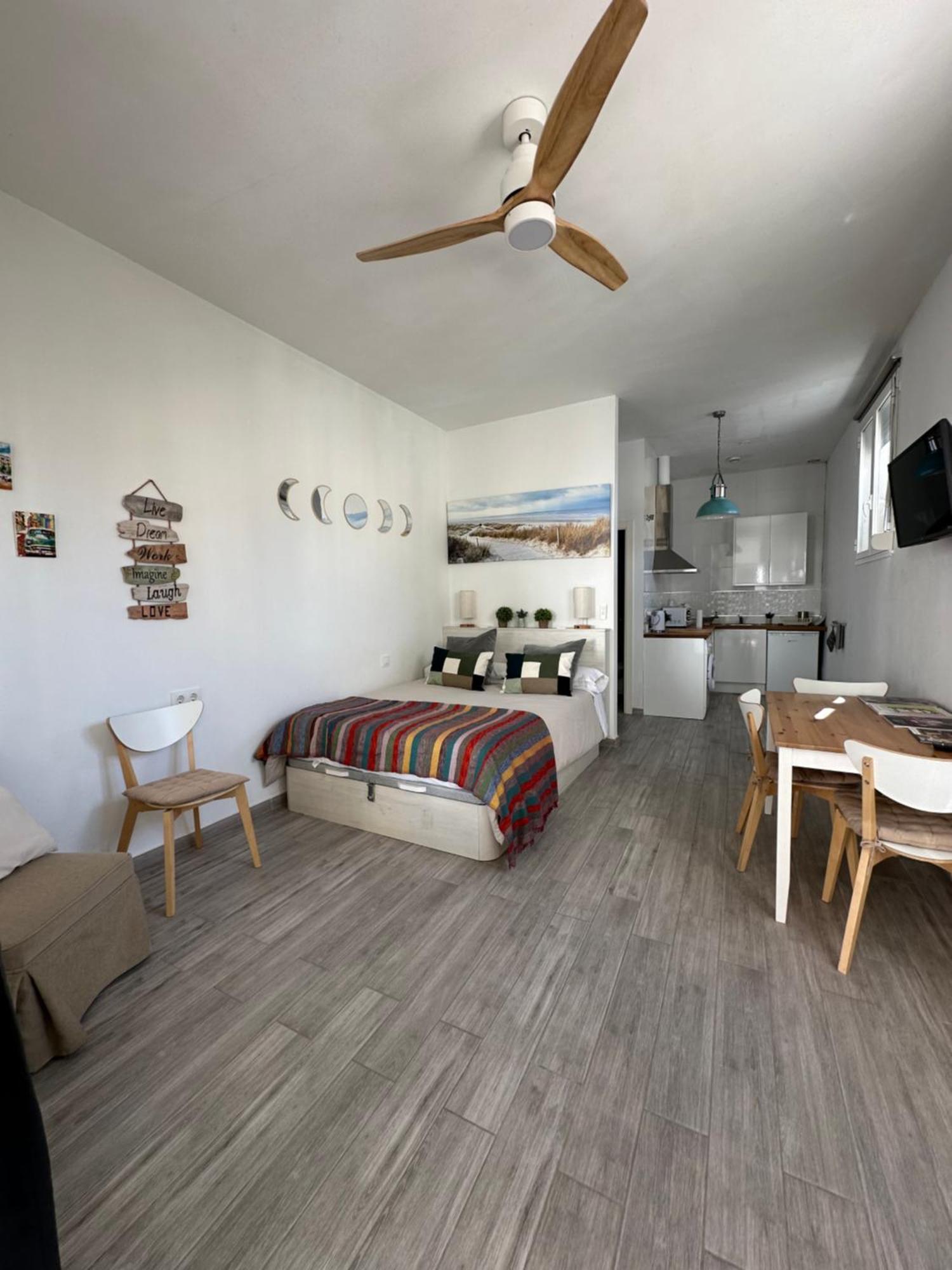 Apartamento “CALMA” Tarifa Bagian luar foto